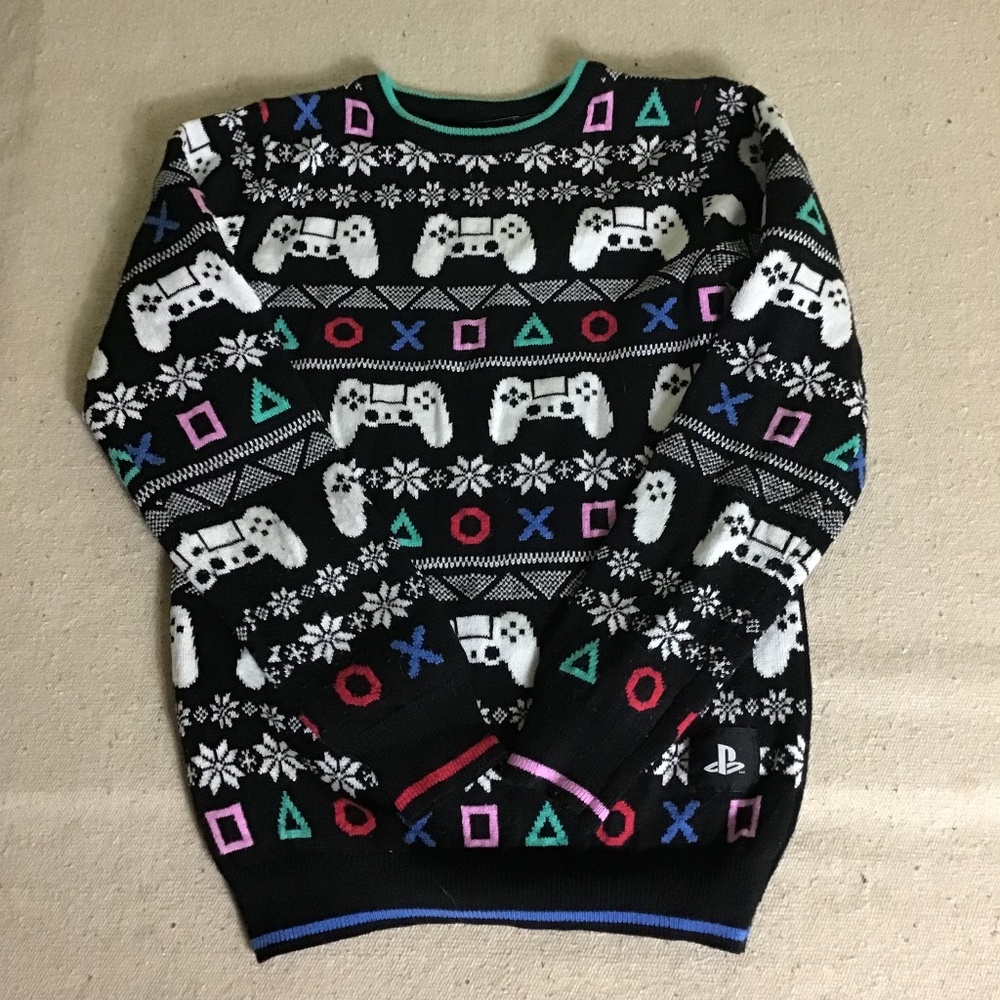Primark Children’s Christmas Nintendo Sweater Size Boys 10/11 EUC